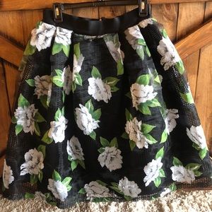 Flower printed skirt
